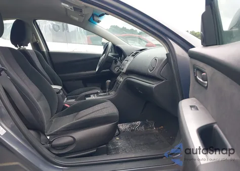 2010 Mazda Mazda6 I Sport z USA, uszkodzony, nr VIN 1YVHZ8BH2A5M23011